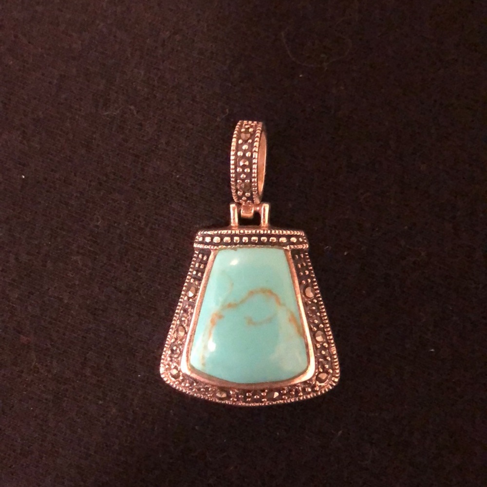 🎉HP🎉🆕Vintage💎Turquoise Pendant!💎